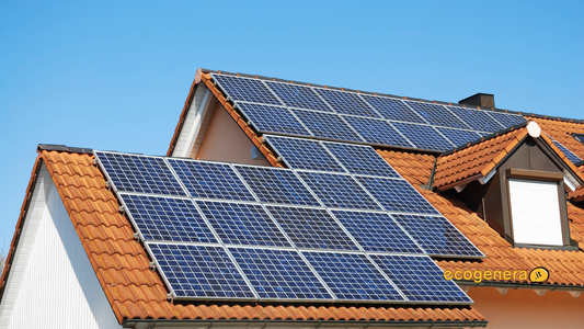 Fotovoltaico nel 2025: Quanto Si Risparmia e Quali Sono le Migliori Soluzioni?